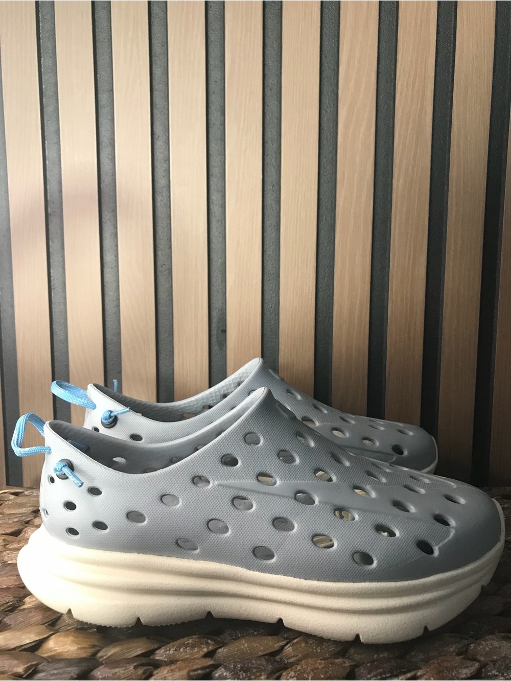 KANE Revive Recovery Shoe